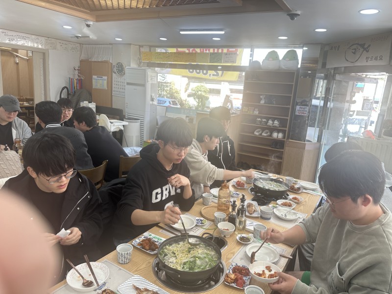 KakaoTalk_20251101_120228866_04.jpg